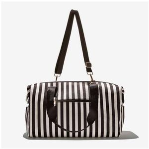 Alice & Olivia duffle bag ▪️